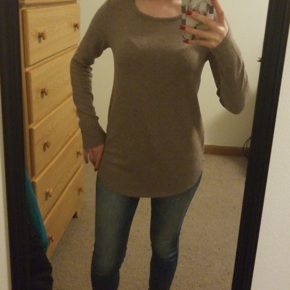 Old Navy Sweaters - Brown old navy sweater, never worn! Bundle + Save!